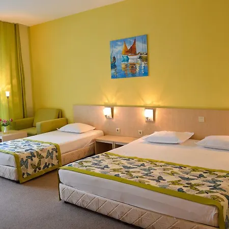 Golden Park Отель 4*