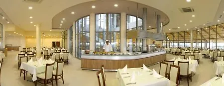 Hotell Golden Park 4*