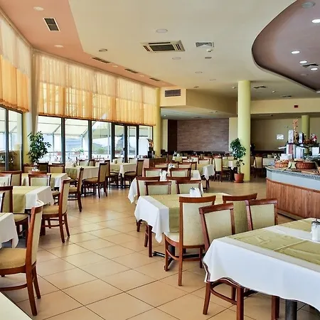 Hotel Golden Park 4*