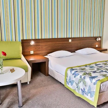 Golden Park Złote Piaski